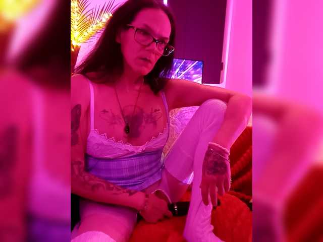 Fecfec91111's BongaCams show and profile