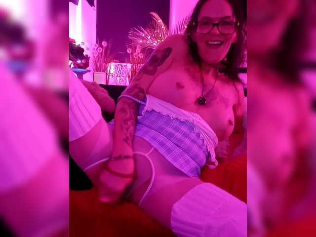 Fecfec91111's BongaCams show and profile