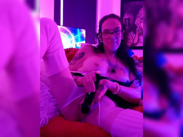 Fecfec91111's BongaCams show and profile