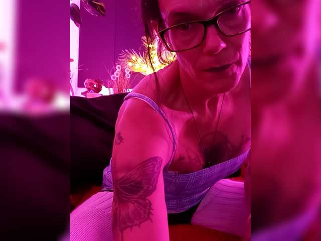 Fecfec91111's BongaCams show and profile