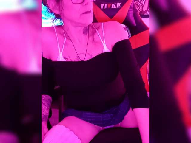 Fecfec91111's BongaCams show and profile