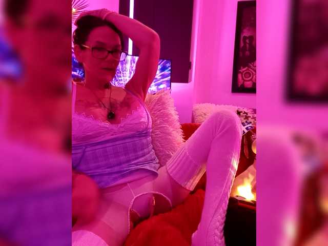 Fecfec91111's BongaCams show and profile