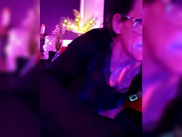 Fecfec91111's BongaCams show and profile