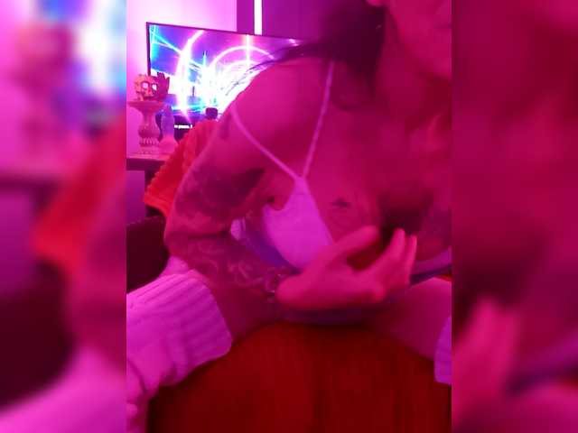 Fecfec91111's BongaCams show and profile