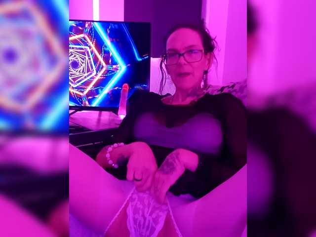 Fecfec91111's BongaCams show and profile