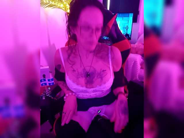 Fecfec91111's BongaCams show and profile