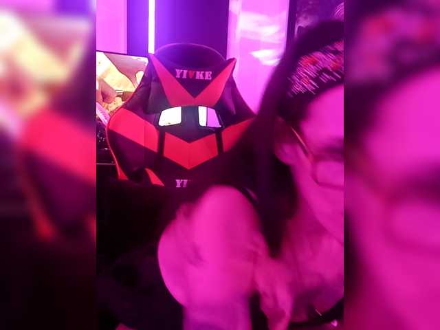 Fecfec91111's BongaCams show and profile