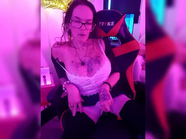 Fecfec91111's BongaCams show and profile