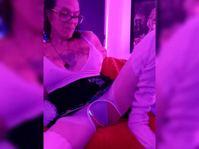 Fecfec91111's BongaCams show and profile