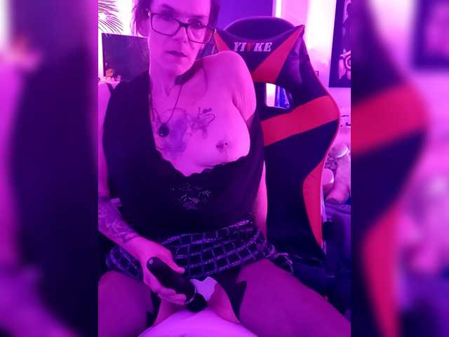 Fecfec91111's BongaCams show and profile