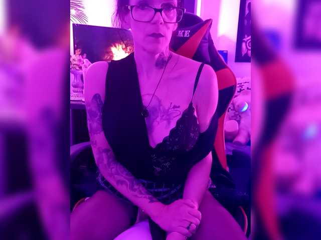 Fecfec91111's BongaCams show and profile