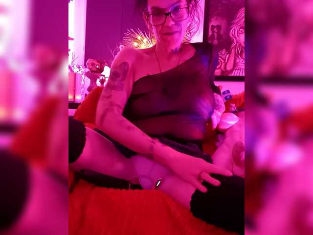 Fecfec91111's BongaCams show and profile