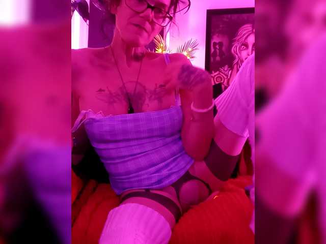 Fecfec91111's BongaCams show and profile