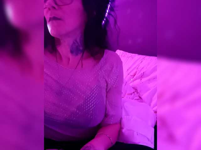 Fecfec91111's BongaCams show and profile