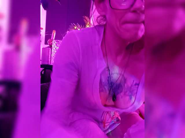 Fecfec91111's BongaCams show and profile