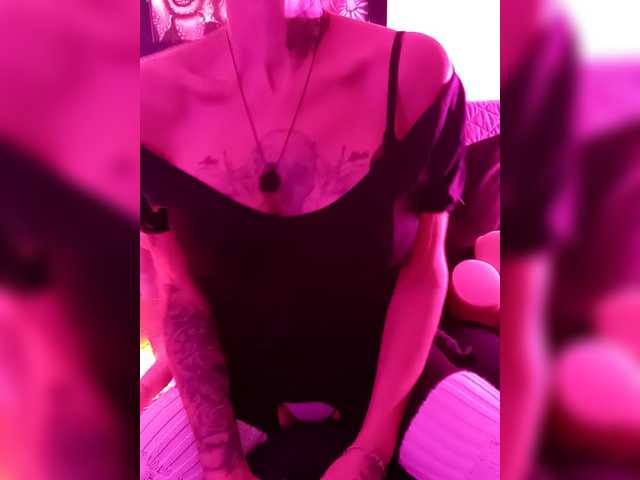 Fecfec91111's BongaCams show and profile