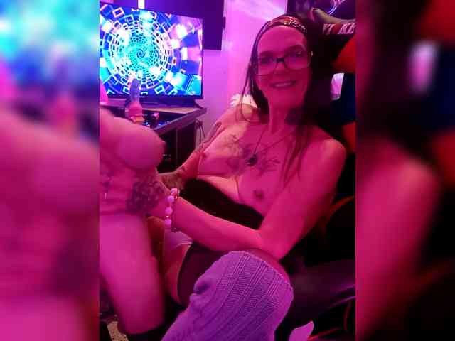 Fecfec91111 Live Webcam on BongaCams