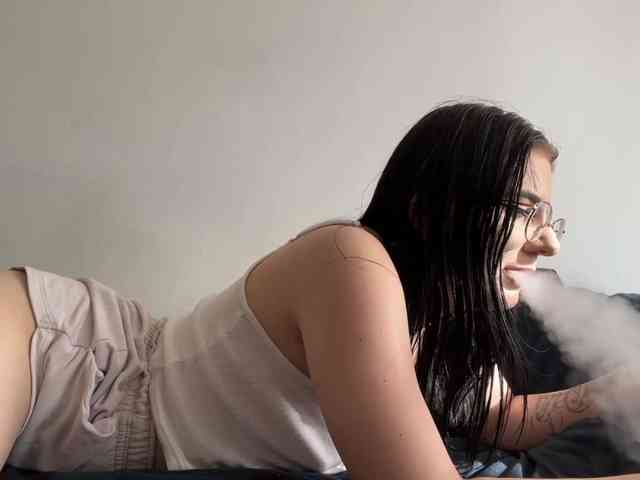 PixxieLi webcam
