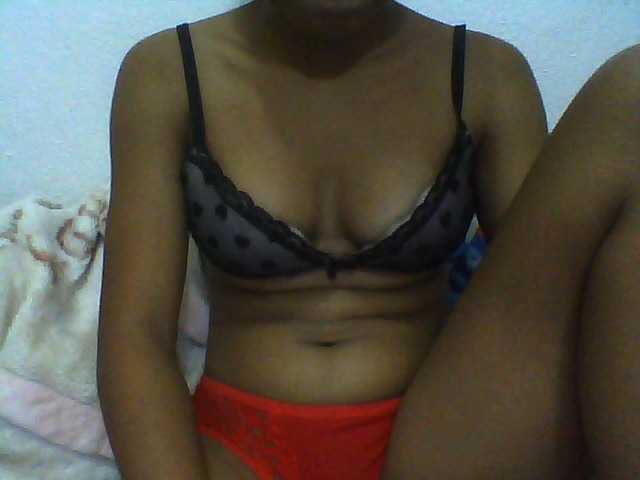 Cute Reine2delice from BongaCams Reine2delice from BongaCams