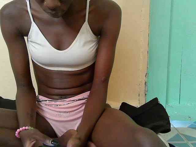 sweetdol2 webcam