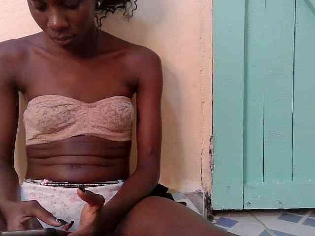 sweetdol2 webcam
