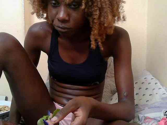 sweetdol2 webcam