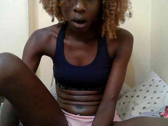 sweetdol2 webcam