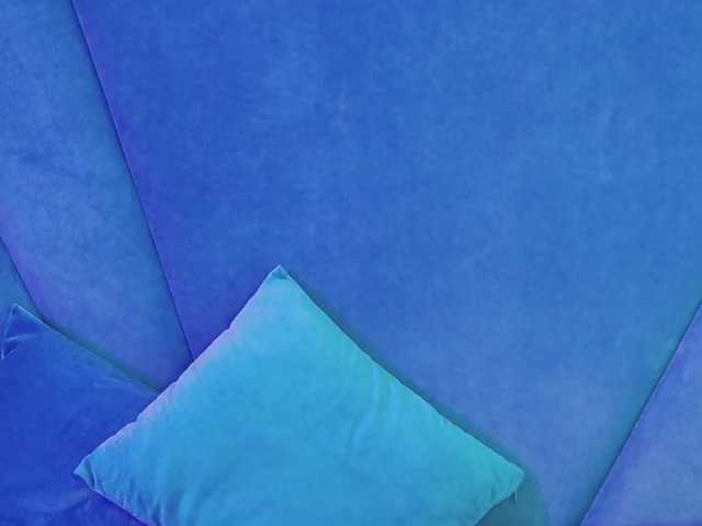 Evelisse's BongaCams show and profile