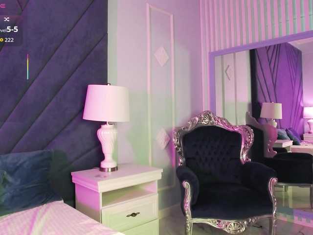 Evelisse's BongaCams show and profile