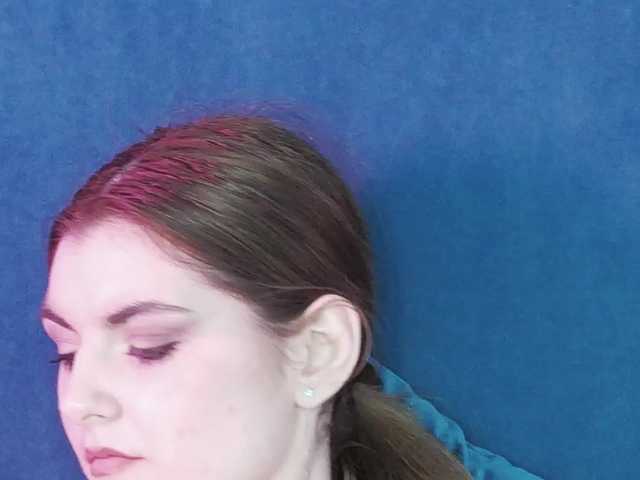 Evelisse's BongaCams show and profile