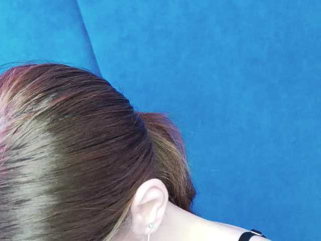 Evelisse's BongaCams show and profile