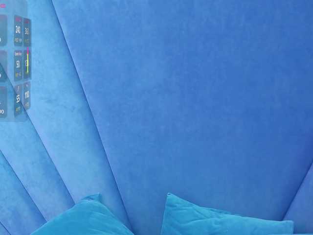 Evelisse's BongaCams show and profile