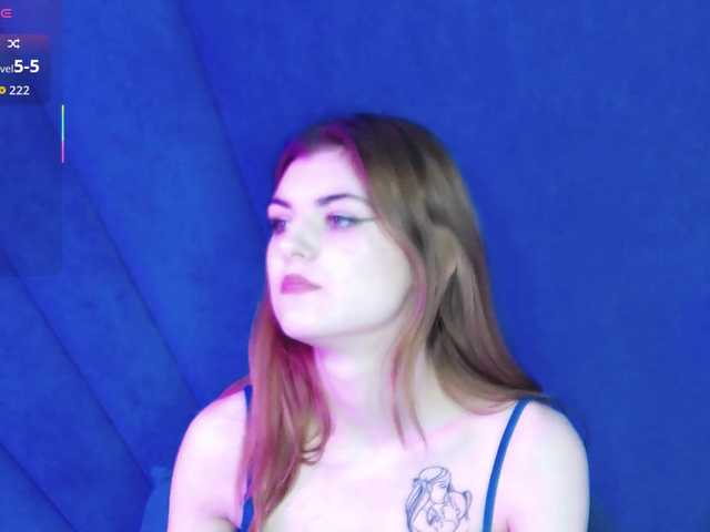 Evelisse's BongaCams show and profile