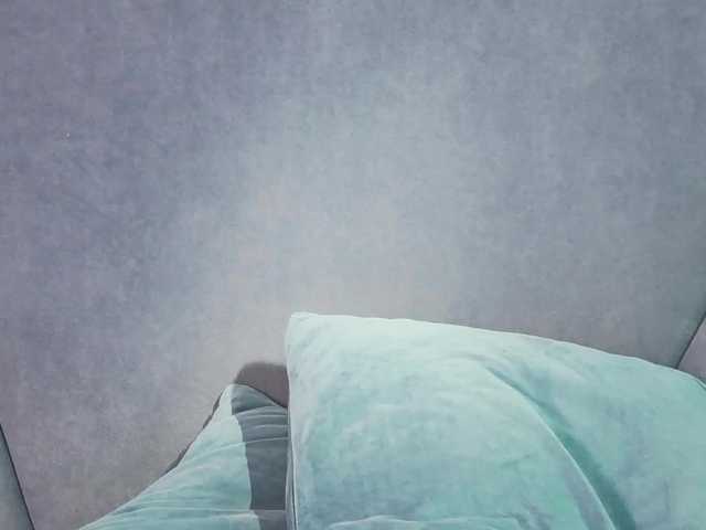 Evelisse's BongaCams show and profile