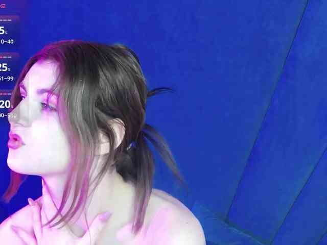 Evelisse Live Webcam on BongaCams
