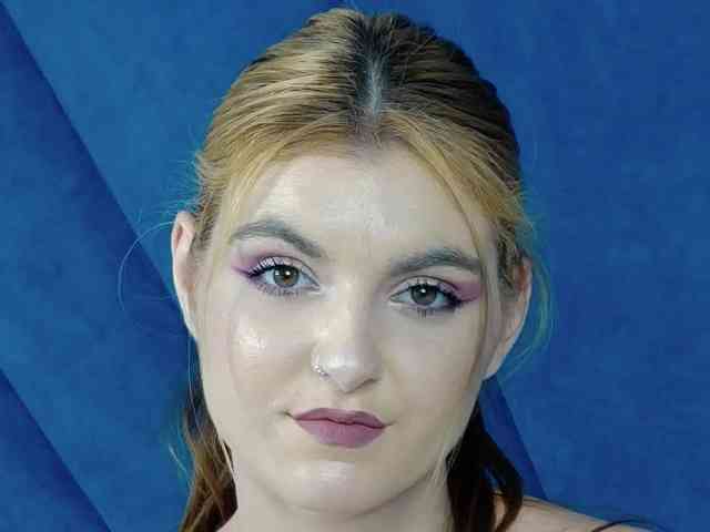 Evelisse webcam
