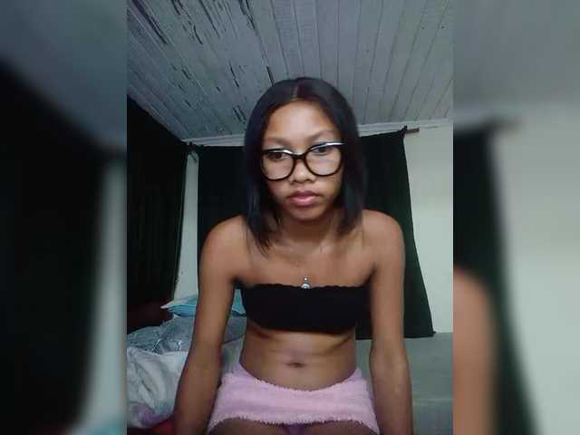 Nova14's BongaCams show and profile