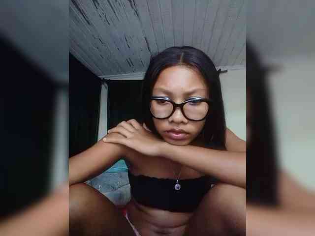 Nova14 Live Webcam on BongaCams