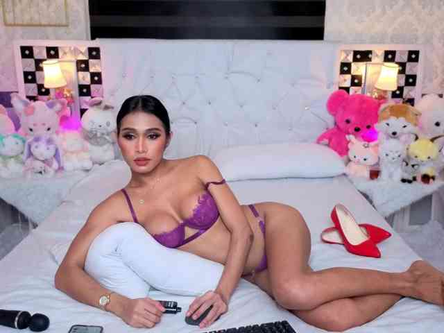 SexyNayeli