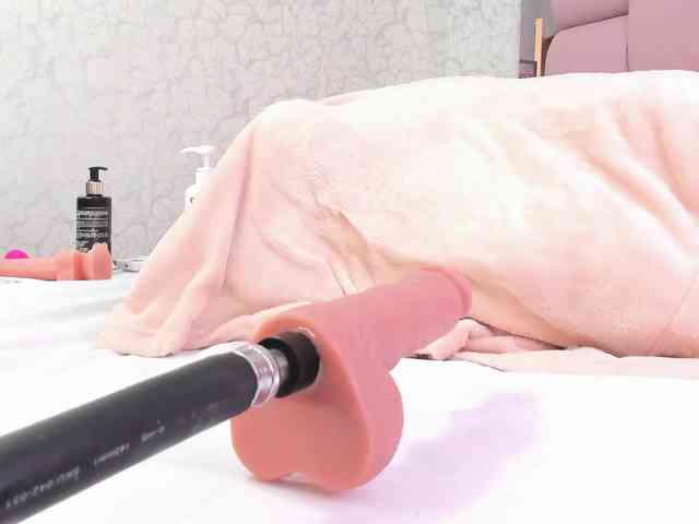 Miss-Karoline webcam