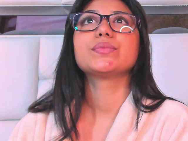 Miss-Karoline webcam