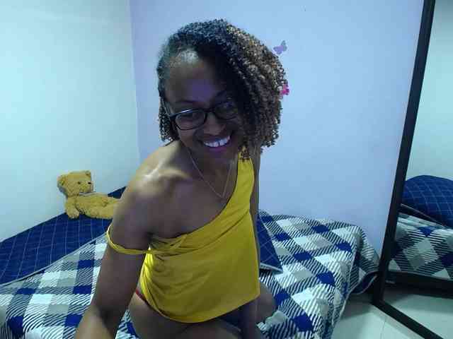 SujeySexy webcam