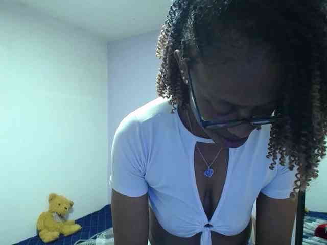 SujeySexy webcam