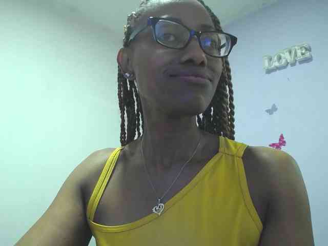 SujeySexy webcam