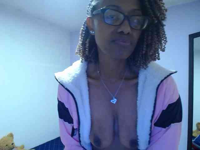 SujeySexy webcam