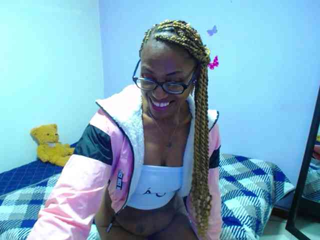 SujeySexy webcam