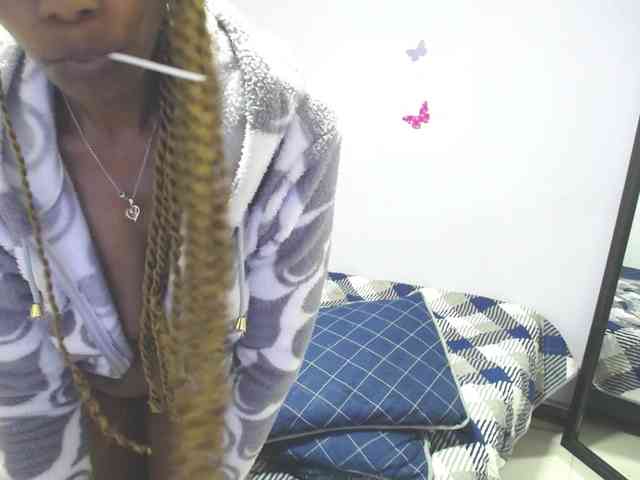 SujeySexy webcam