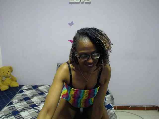 SujeySexy webcam