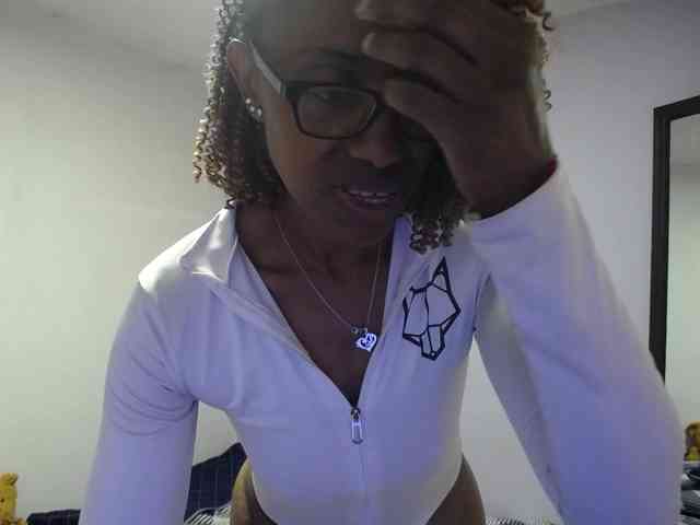SujeySexy webcam