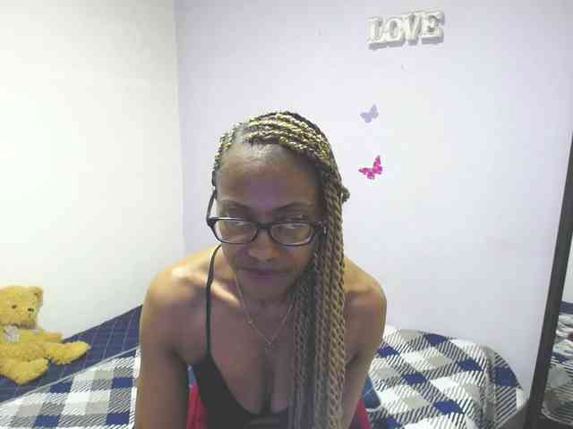 SujeySexy webcam